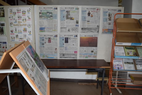 reading_newspaper11.jpg