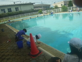 20250612pool001.jpg