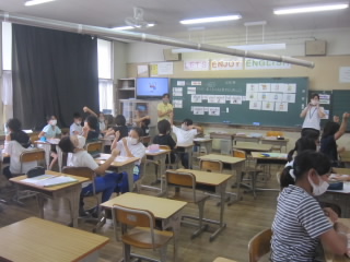 20200708english004.JPG