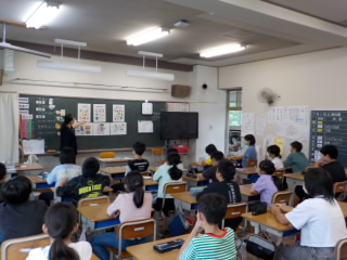 ビュッフェ事前授業.JPG