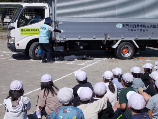 交通安全教室 (1).JPG