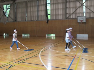 西内小へ (2).jpg