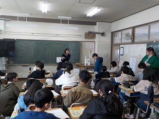 5年家庭科働くとは (1).jpg