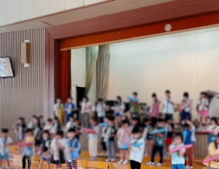 1年音楽会練習 (2)b.JPG
