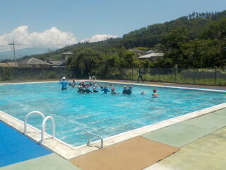 20250617-pool2.JPG