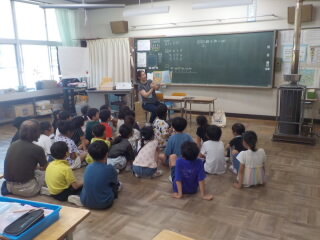 20250703-yomikikase2.JPG