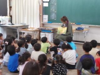 20250904-yomikikase02.JPG