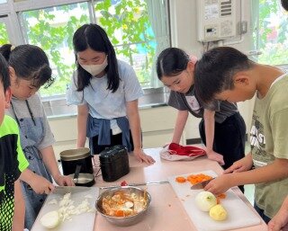 飯盒炊爨 (1).jpg