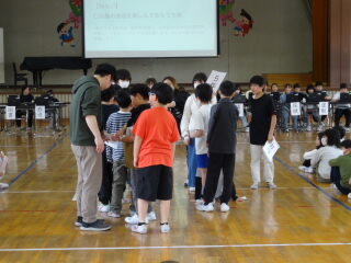 児童総会 (2).jpg