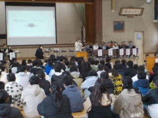 児童総会 (1).jpg