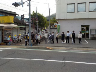 あいさつ運動 (2).jpg