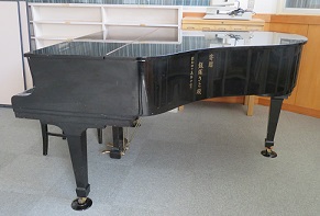 piano2.jpg