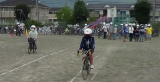 20220603koutujitensya001.jpg