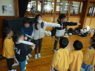 061218 42hoikuenkouryuu (6).JPG
