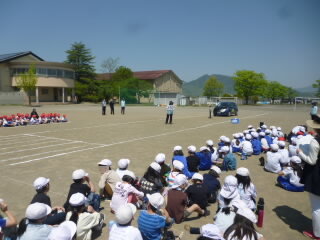 070501 koutuuanzen (2).JPG