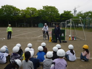 070509 34nenkoutuuanzenkyousitu (2).JPG