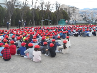 31.4.19017.JPG