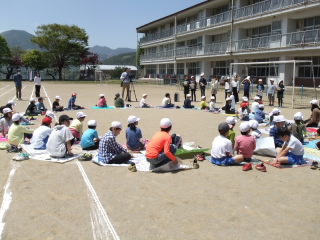 20190510aozorakyuusyoku002.JPG