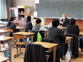 r7011509.jpg