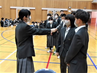 r6051404.jpg