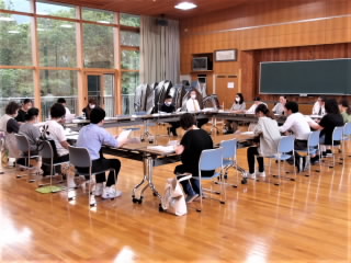 r6052701.jpg