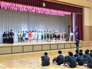 r6053105.jpg