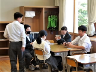 r6060508.jpg