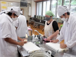 r6061209.JPG