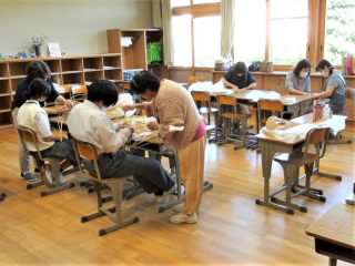r6061921.jpg