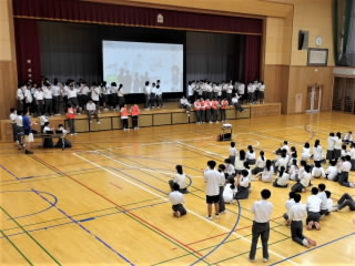 r6062511.jpg