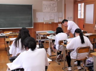 r6082807.jpg