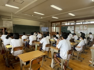 r6092422.JPG
