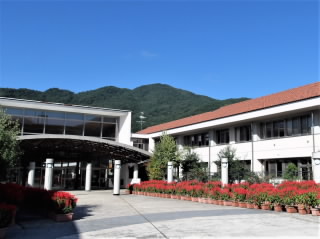 r6092512.JPG