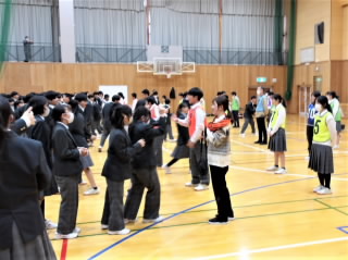r6110507.JPG