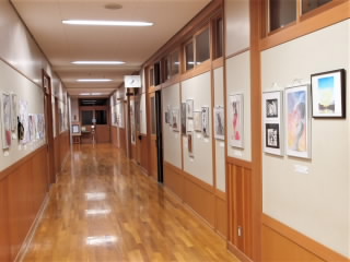 r6110602.JPG