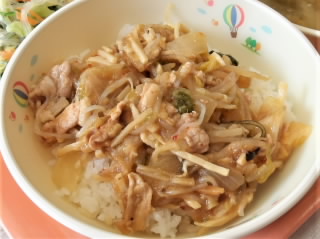 r6111805.jpg