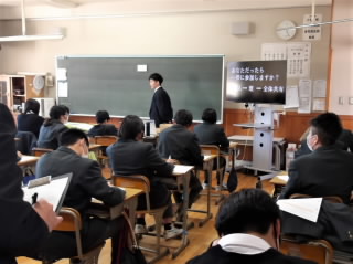 r6112803.jpg