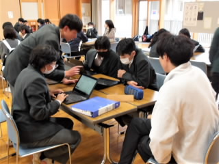 r6122009.jpg