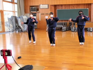 r6122305.jpg