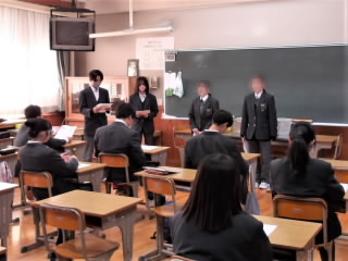r6111302.jpg