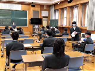 r7011404.jpg
