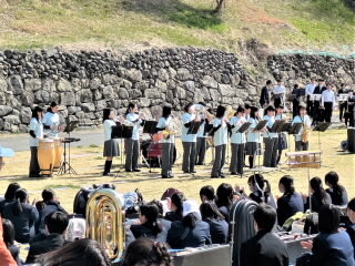r7040501.jpg