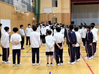 r7040713.jpg
