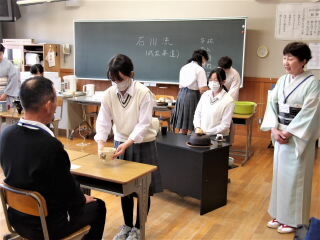r7060424.jpg