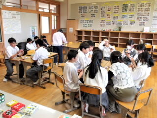 r7060433.jpg