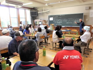 r7060532.jpg