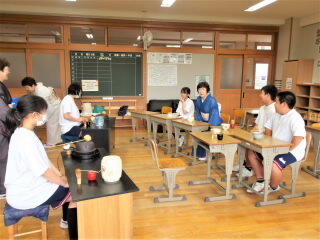 r7070223.jpg