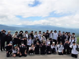 r7071402.jpg
