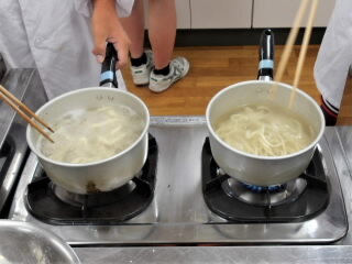 r7072333.jpg