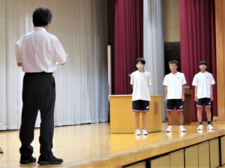 r7072401.jpg